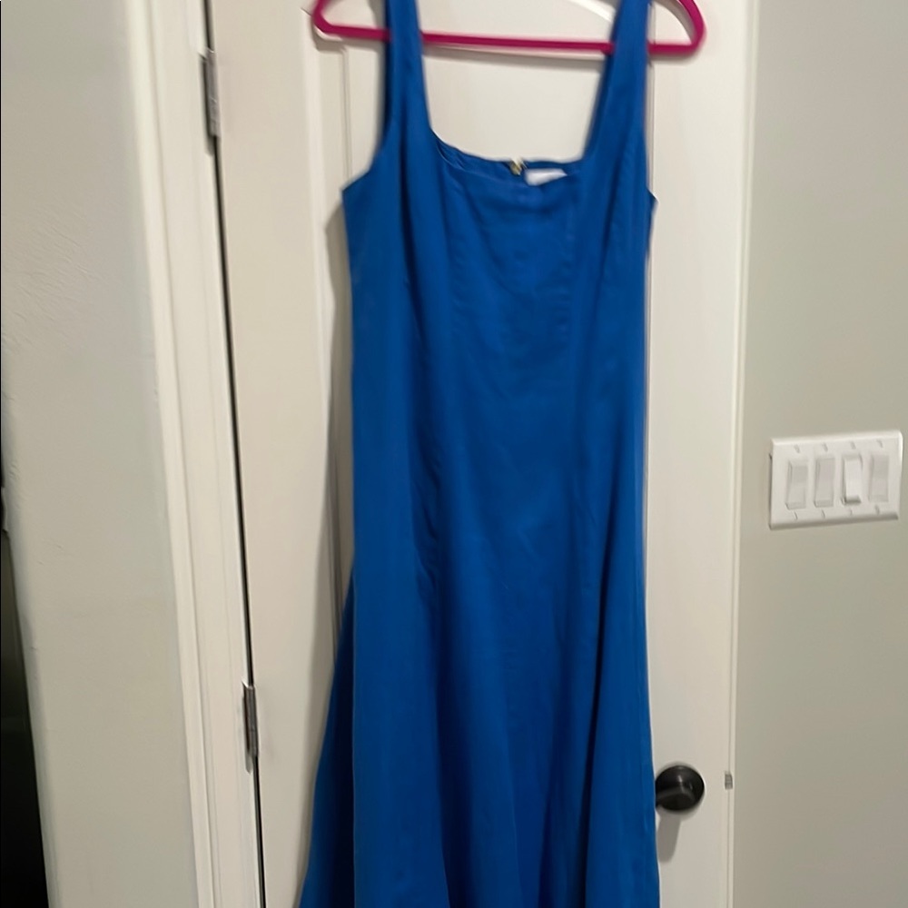 Lilly, Pulitzer, blue linen dress, fitted and flared, size 12 NWOT